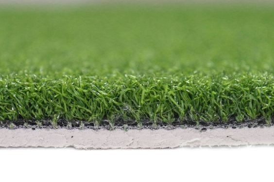 Hampton 38mm artificial lawn installed in Perth home front yard.